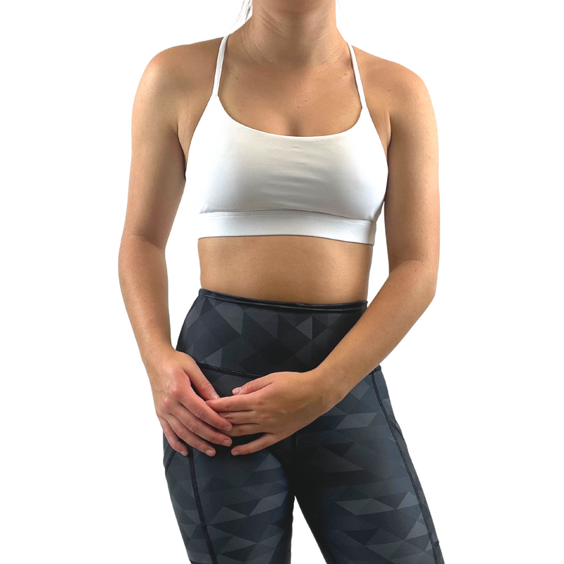 Adjustable sports bra in white