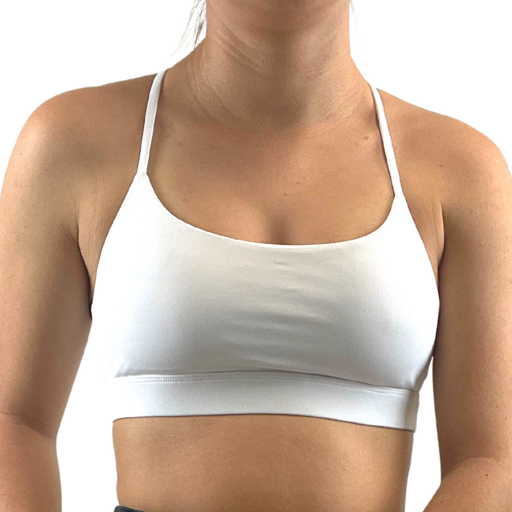 Adjustable sports bra in white