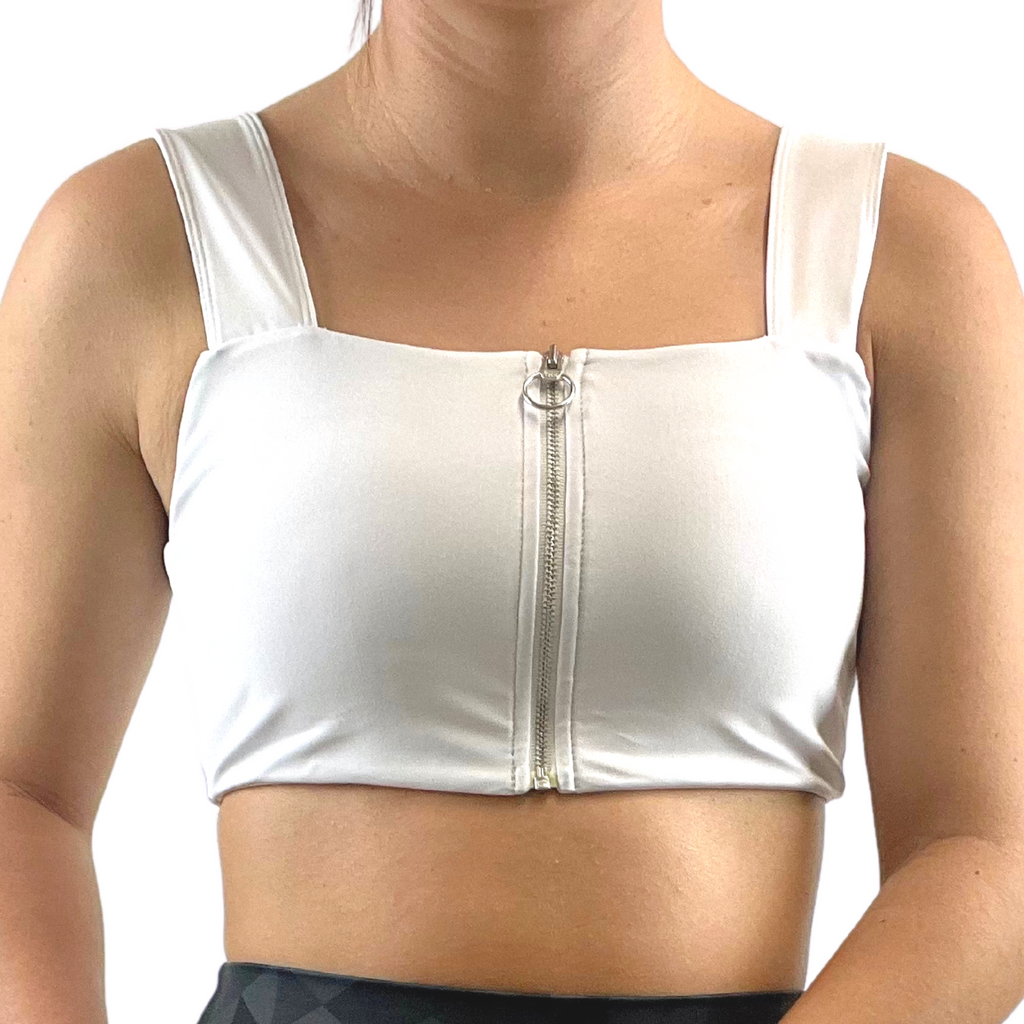 Zip sports bra in white